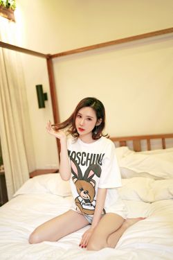 岳脱得精光让我挺进去视频