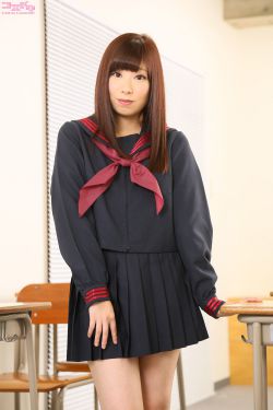《粗大挺进朋友人妻身体里电影》
